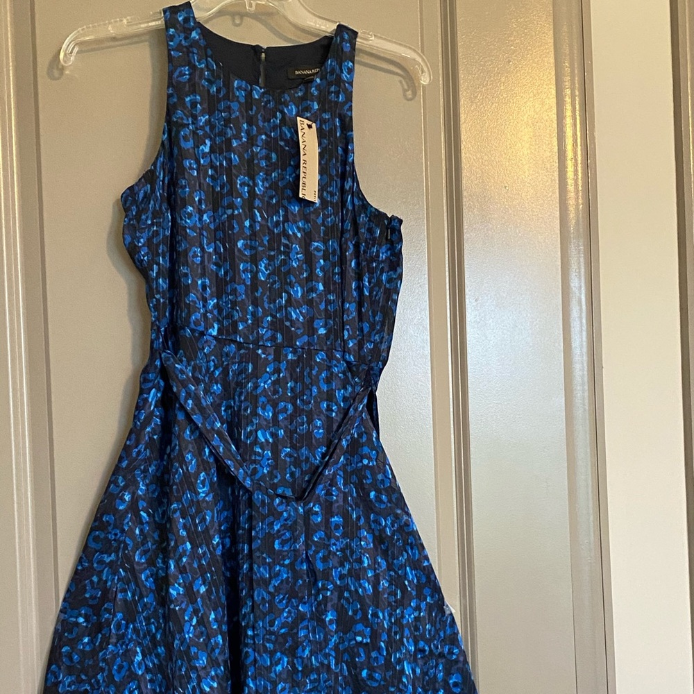 Banana Republic Dress Blue Leopard  Sleeveless NWT